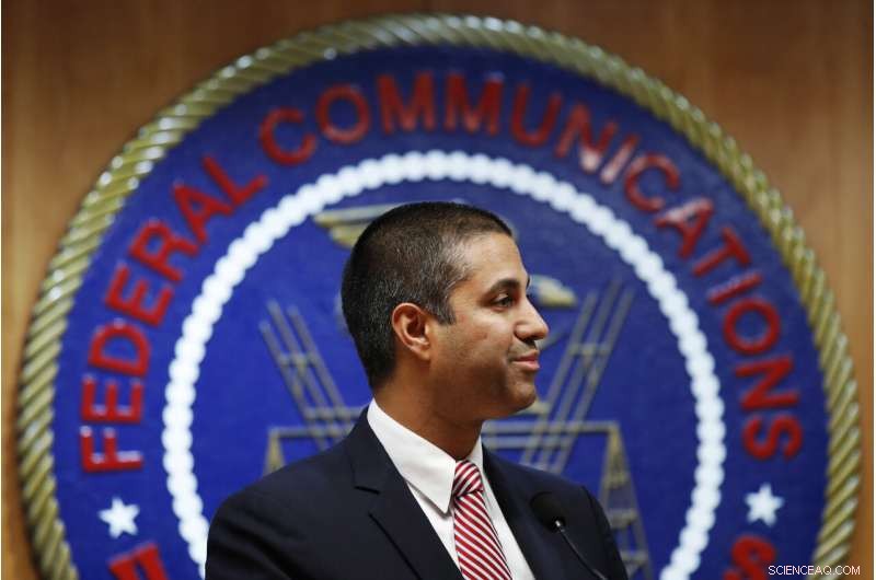 Court Grants FCC Authority to Repeal Net Neutrality, While Upholding State Laws