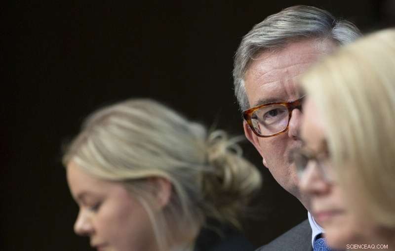 EU Identifies Hostile Nations as 5G Security Threats, Chooses Not to Name Them