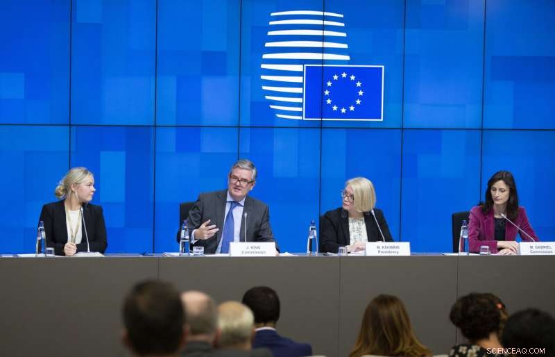 EU Identifies Hostile Nations as 5G Security Threats, Chooses Not to Name Them