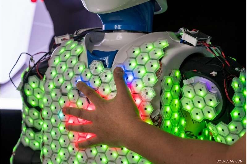 Revolutionary Bio‑Inspired Skin Enhances Robotic Sensing