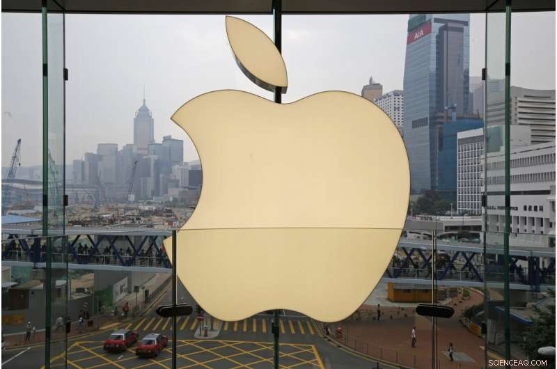 Apple Removes Hong Kong Protest App Amid Chinese Pressure