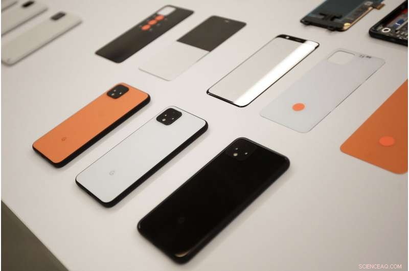 Google Highlights Privacy Features, Yet Relies on User Data