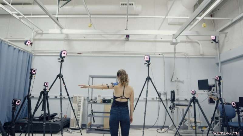 Kirigami‑Enabled Shoulder Patch Enhances Injury Recovery & Athletic Training