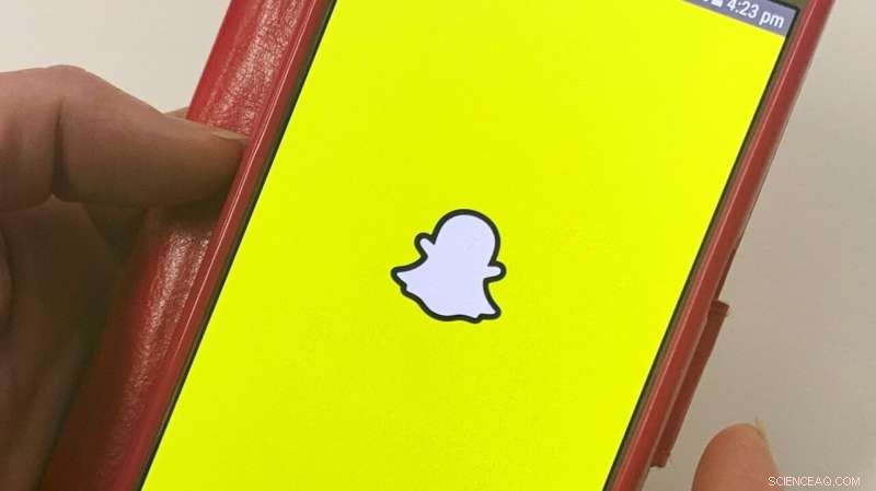 1 in 6 Young Drivers Use Snapchat While Driving—New QUT Study Reveals