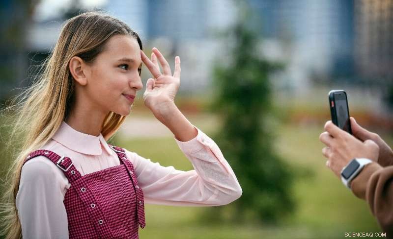 From Streets to Screens: Russian Child Bloggers Amass Millions of Likes