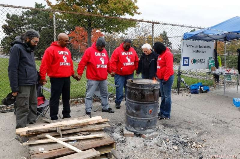 UAW Ratifies GM Contract, Ending Strike and Securing Better Terms for Workers