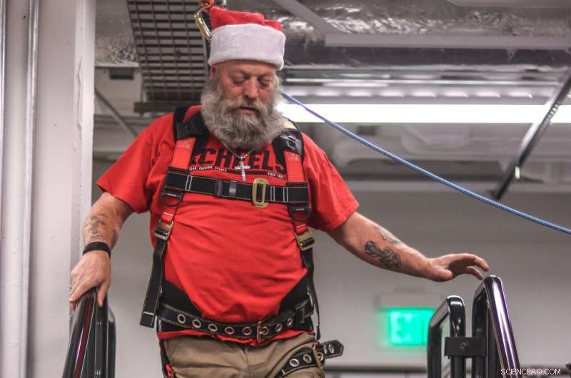 New Self-Powered Bionic Leg Promises Faster, Easier, and More Balanced Walking for Amputees