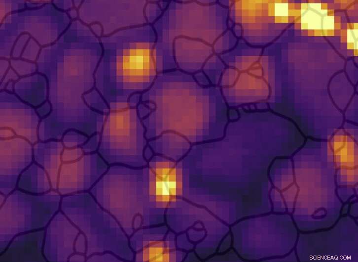 Advanced Imaging Technique Unveils Strain Mapping in Next-Gen Solar Cells
