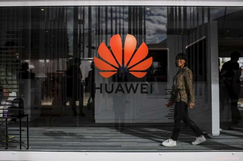 Huawei Navigates U.S. Restrictions, Boosts European Presence with App Incentives
