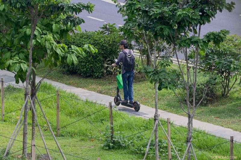 Singapore Tightens Rules on E‑Scooters After Series of Accidents