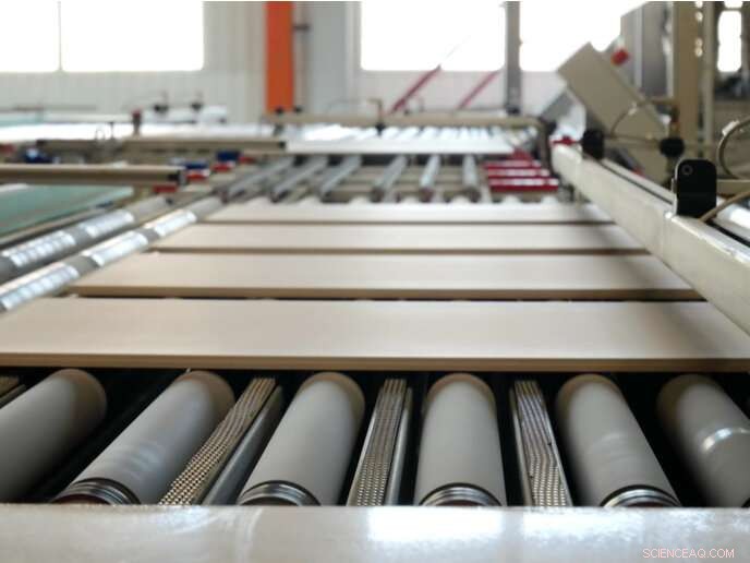 Reusing Heat: The Key to Greening Ceramic Tile Production