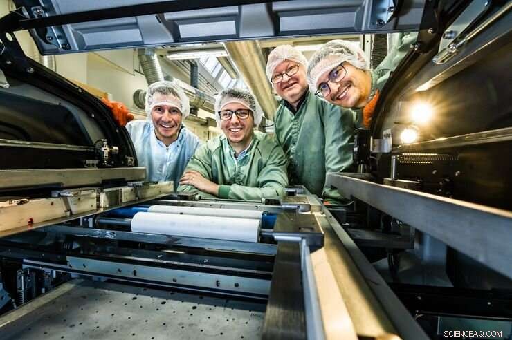 Revolutionizing Electronics: Printing Press Produces Large-Scale Integrated Circuits