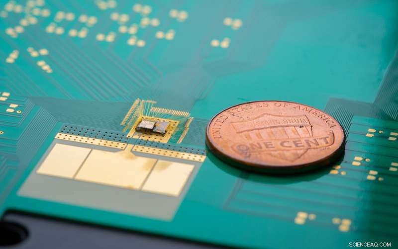 New Wake‑Up Receiver Chip Boosts Battery Life of Tiny Wireless Devices