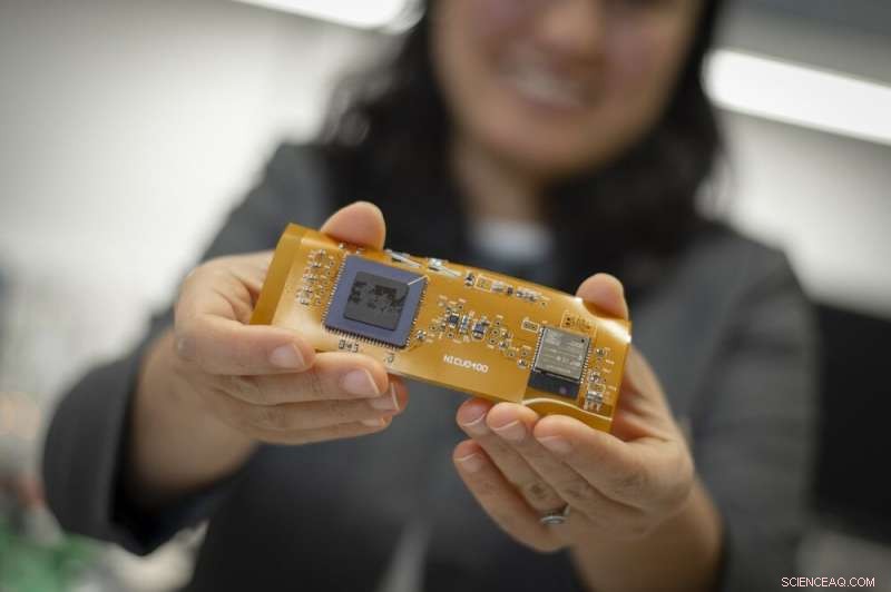 WPI Engineers Develop Miniaturized Wireless Oxygen Sensor to Monitor Sick Infants