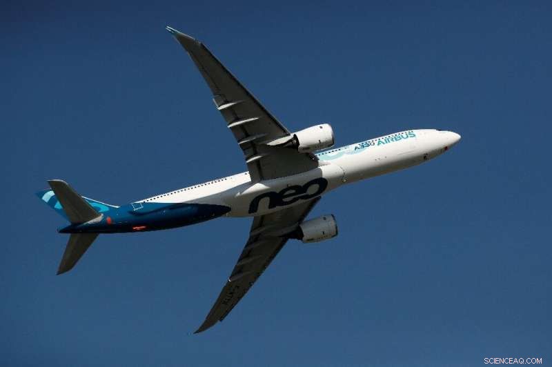 Airbus A330neo Returns to France for Repairs After Cabin Crew Complaint