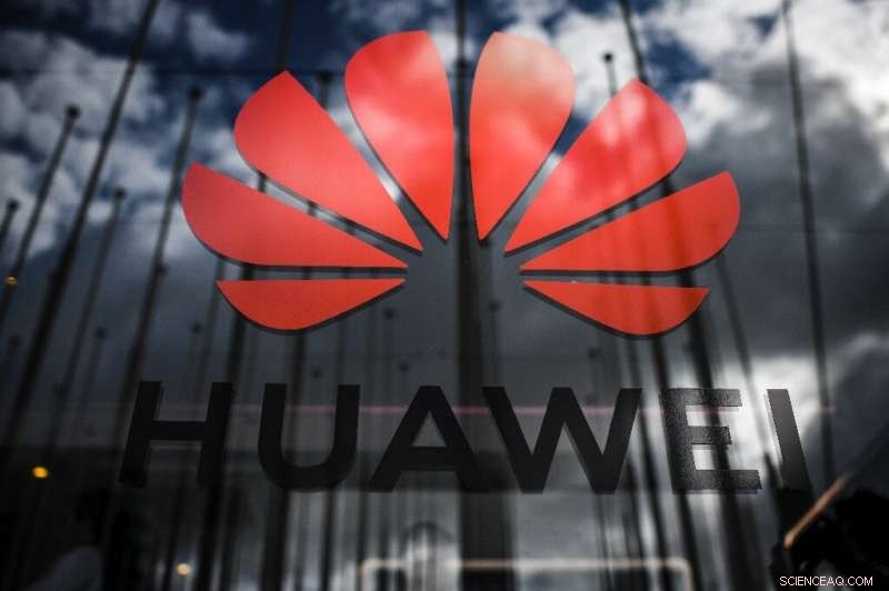 US Grants 90-Day Extension for Companies to Discontinue Huawei Business