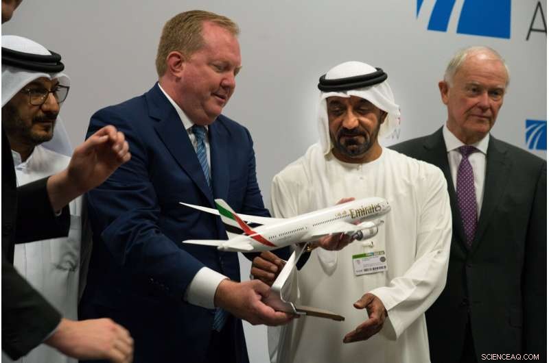 Emirates Finalizes 30 Boeing 787 Dreamliners Order in Updated Deal
