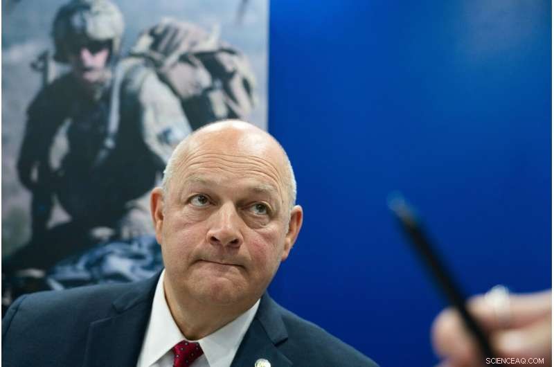 Emirates Finalizes 30 Boeing 787 Dreamliners Order in Updated Deal