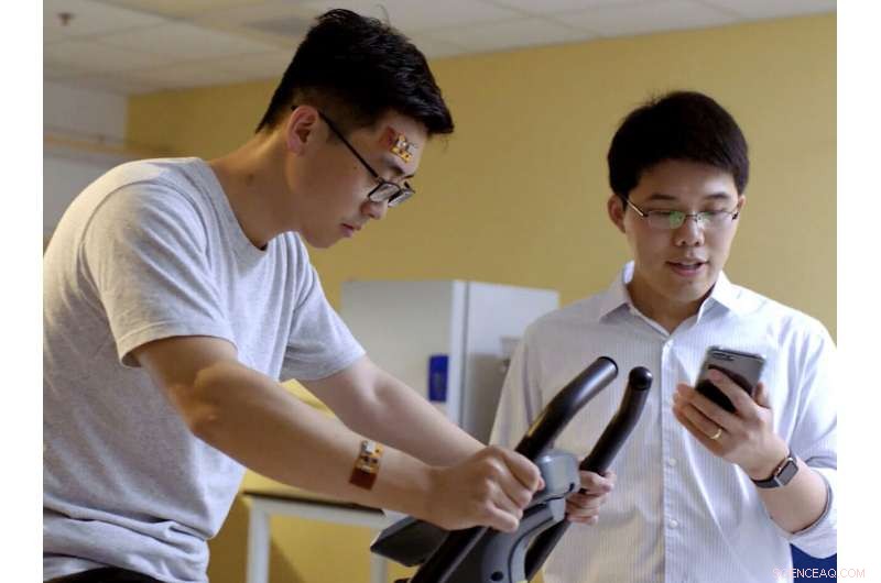 New Wearable Sweat Sensor Detects Gout‑Triggering Compounds