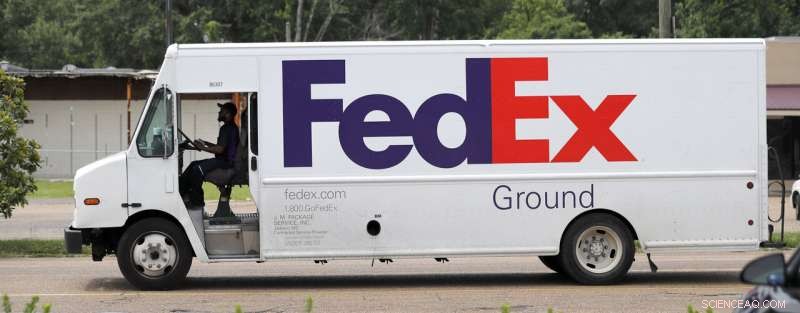 Amazon Restricts Third-Party Sellers from Using FedEx Ground for Prime Shipments