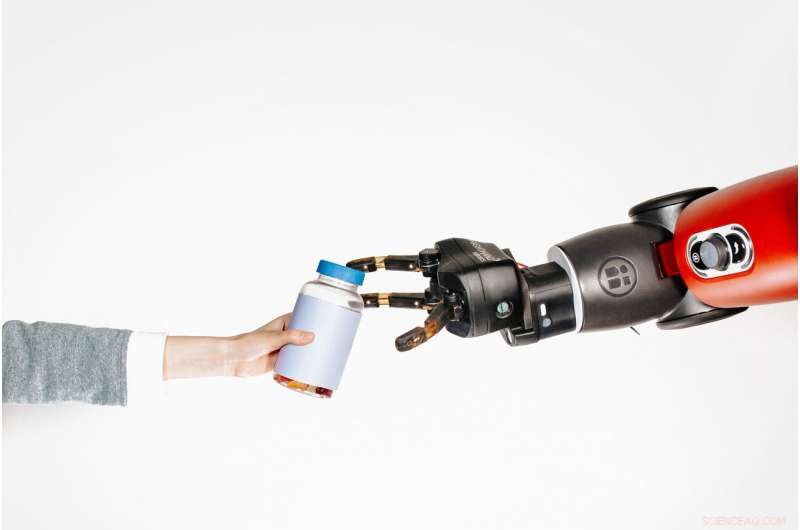 Study Reveals Increased Trust in Robots When They Explain Their Actions