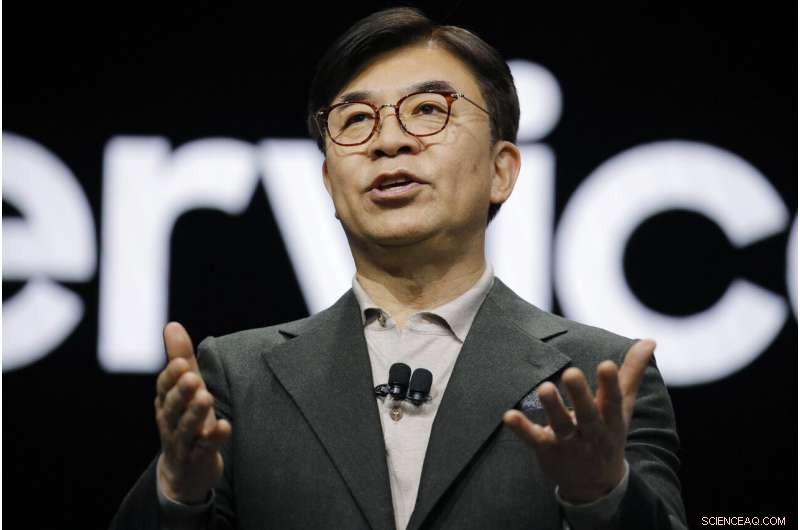 CES Tech Showcase: AI-Crafted Cocktails and a No-Junk-Food Push