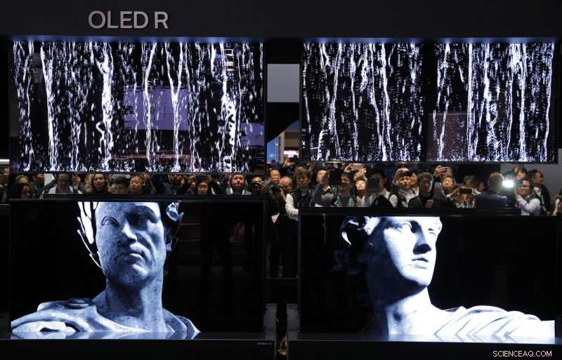 Hollywood-Backed Quibi Bets on Paid Short-Form Video