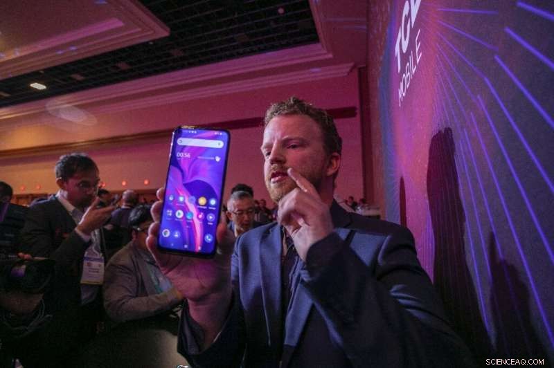 Chinese Manufacturers Excel at CES Amid Trade War