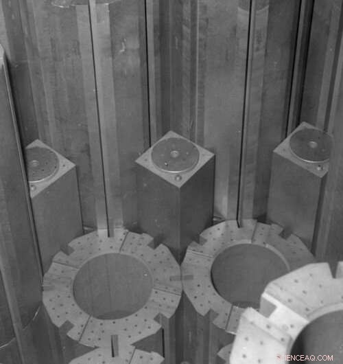 Recycling Nuclear Waste Into Diamond‑Battery Power: A Bristol Breakthrough