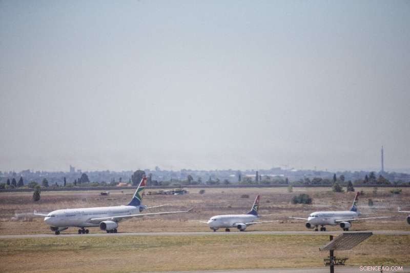 South African Airways Reduces Flights to Preserve Financial Stability