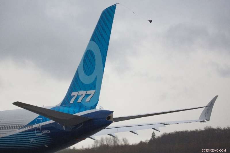 Boeing Postpones 777X Inaugural Flight Again Due to High Winds