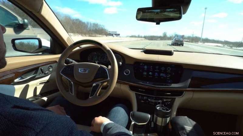 Cadillac’s Super Cruise Now Lets You Change Lanes Hands‑Free