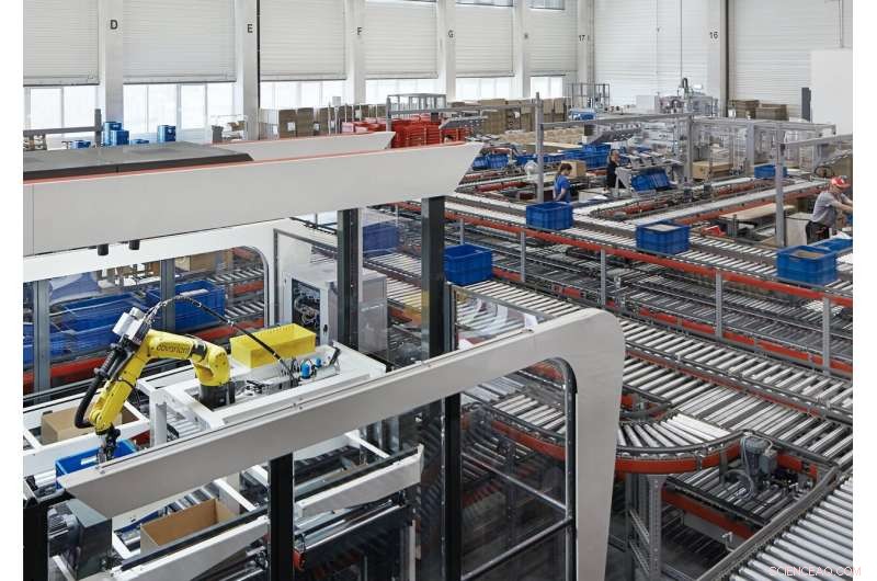 Smart Item‑Picking Robots Join Berlin Warehouse Operations