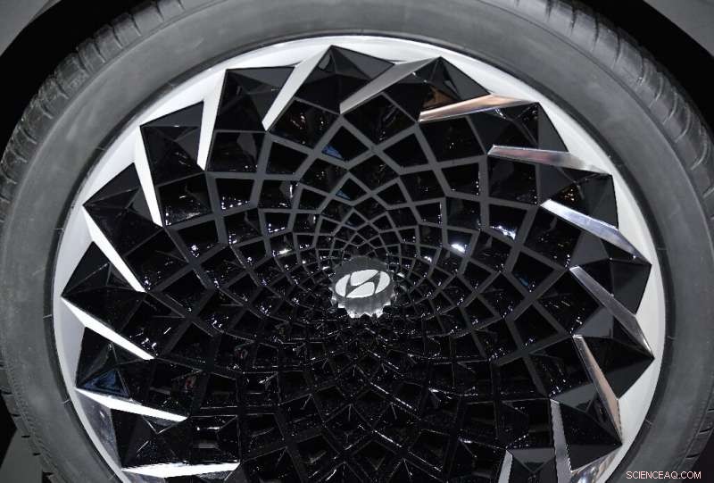 Hyundai Halts Flagship SUV Production in China Over COVID-19 Disruptions