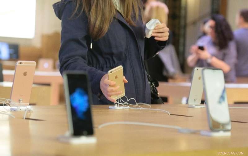 Apple Faces €25M Fine in France Over iPhone Performance Issues