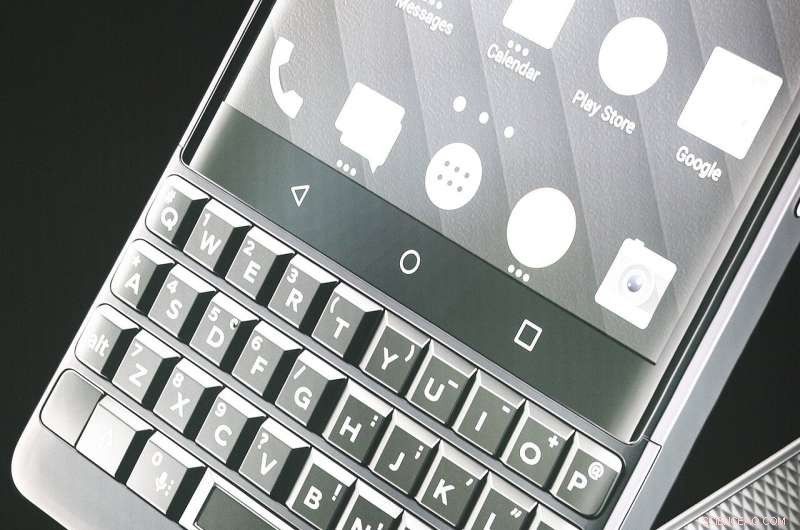 Sony, Amazon Withdraw from Mobile World Congress Amid Virus Concerns