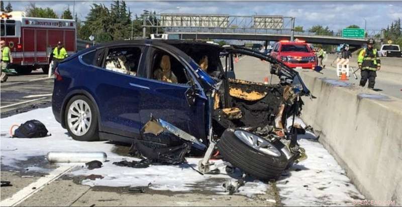 NTSB Unveils Findings on Two Tesla Autopilot Crashes