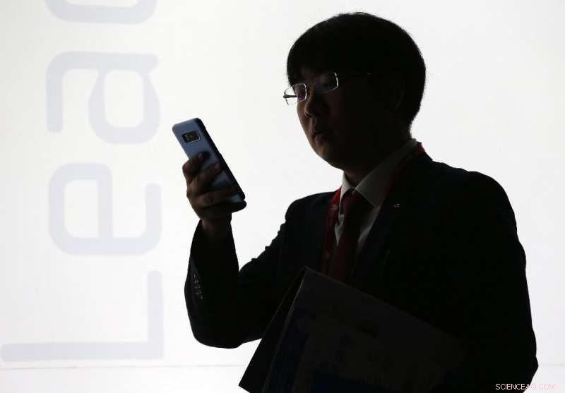 Smartphone Voting Promises Convenience, Raises Security Concerns