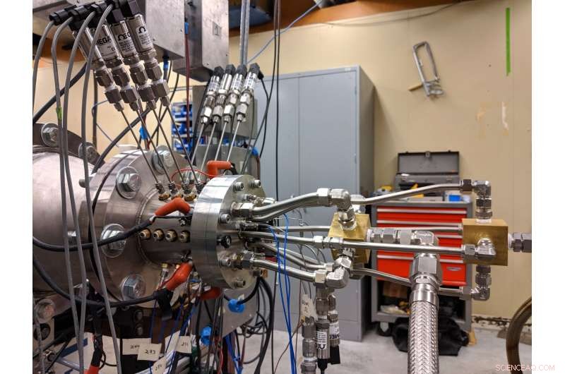 Advanced Fuel-Efficient Rocket Engine Promises Cheaper, Lighter Spacecraft