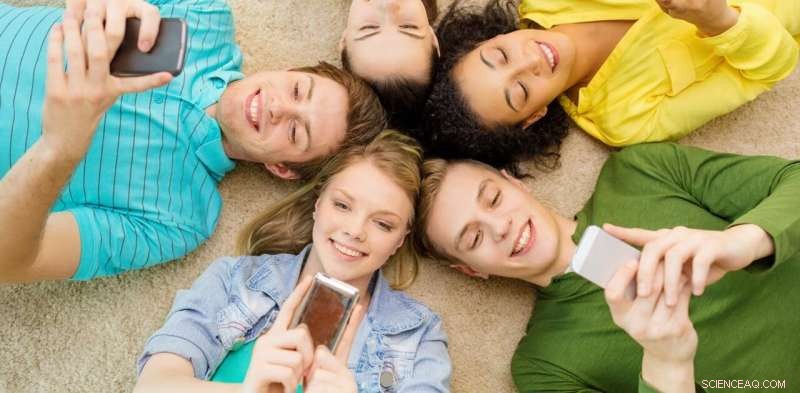 How Children s Social Media Use Shapes the Next Generation of Digital Natives