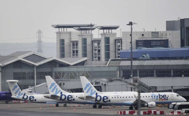 Airlines Face $113 Billion Loss Amid Virus Outbreak, Industry Group Warns