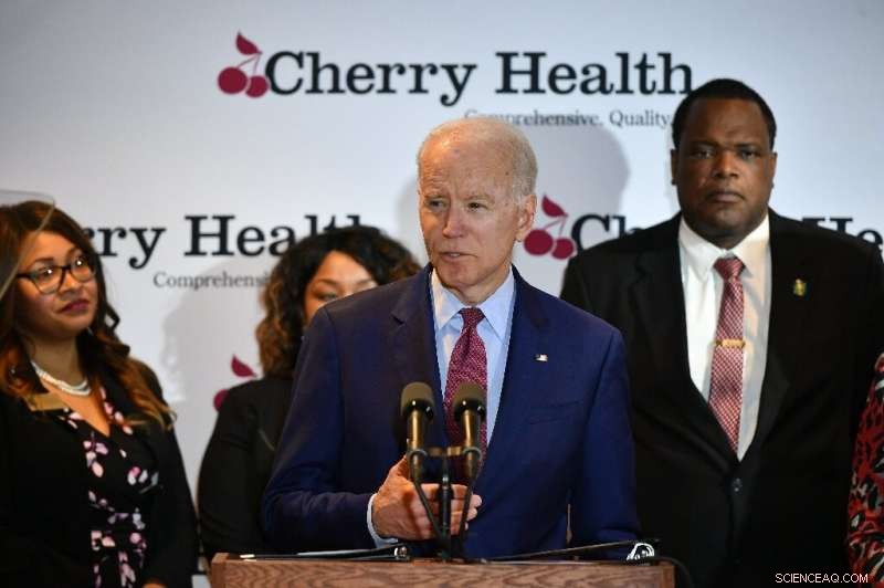 Facebook and Twitter Warn of Altered Biden Video, Setting New Standard for Platform Labels