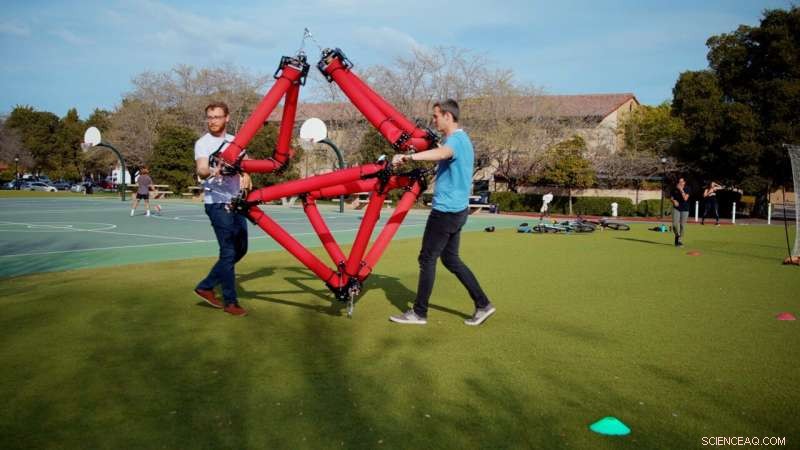 Stanford Engineers Build Shape-Changing, Autonomous Soft Robot