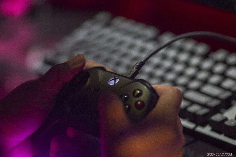 How Online Gaming Surges Amid Global Lockdowns