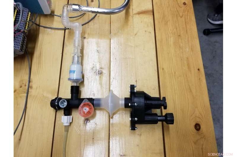 U. Illinois Team Unveils Working Prototype of Emergency Ventilator