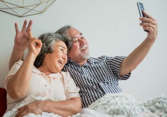 Keep Loved Ones Connected Online During COVID-19: Practical Tips