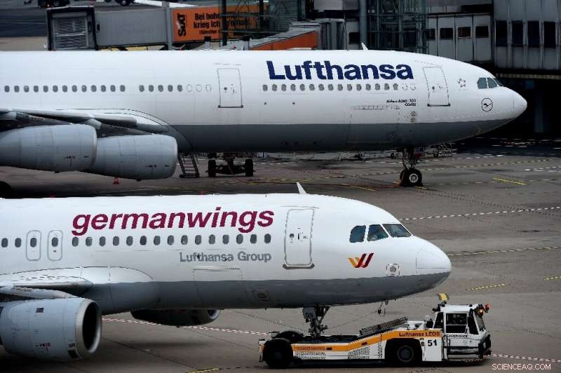 Lufthansa Shuts Germanwings and Trims Fleet Amid COVID‑19 Challenges