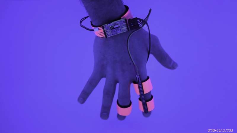 A Lab That Decodes and Shapes Our Dreams