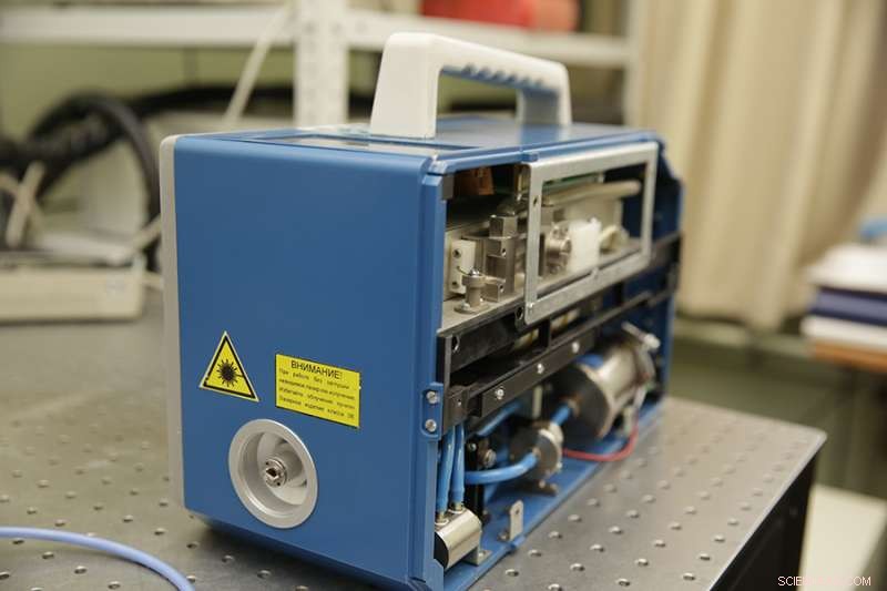 Advanced Detector Outperforms Service Dogs in Detecting Explosive Vapors