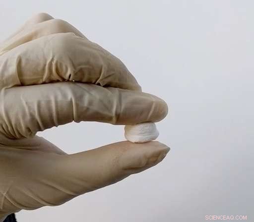 Flexible Ceramic Nanofiber Sponges: Advanced Insulation & Water Purification